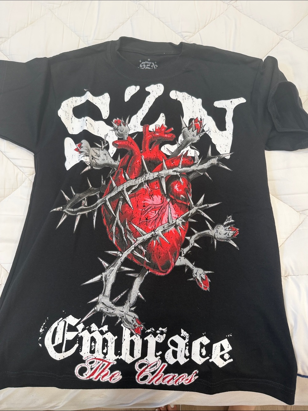 Black Short-Sleeve Graphic Tee with Red Heart Print